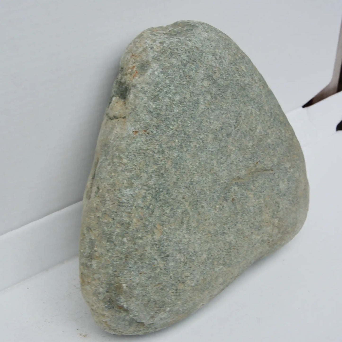 Tiergrabstein Findling Z-6 mit Gravur | Jeske Design