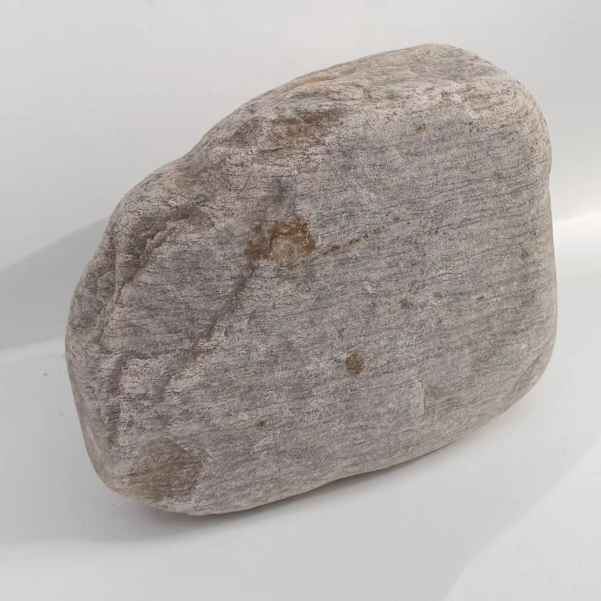 Naturgrabstein Findling für Hund & Katze mit Gravur - Nr. Z-7 - Jeske Design