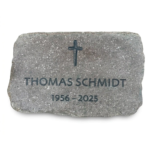 Grab- & Gedenkstein aus geschnittenen Granit mit Namen und Kreuz