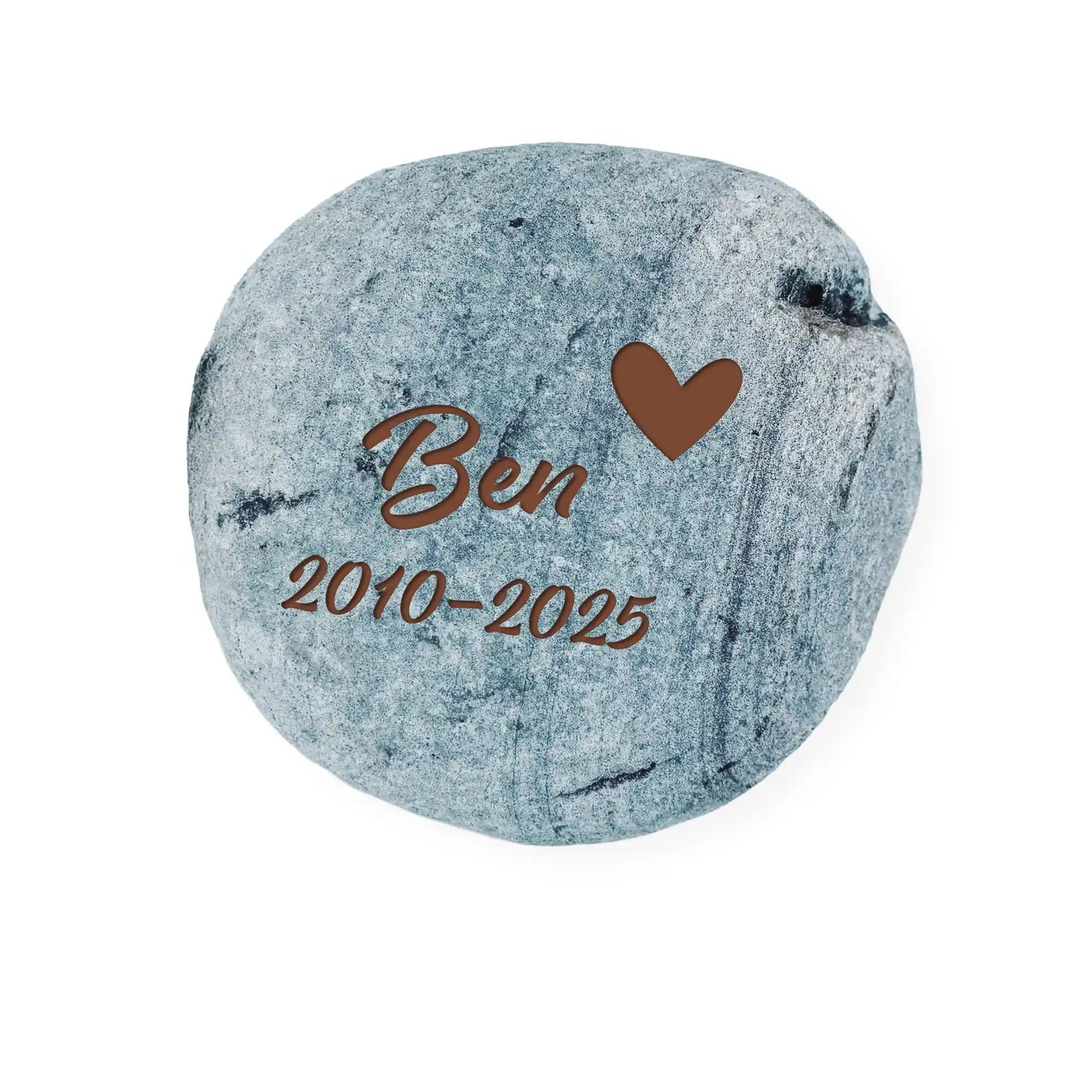 Tiergrabstein Findling aus Naturstein – personalisiert für Hund & Katze Nr. D-10