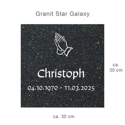 Urnengrabplatte 30 x 30 cm aus schwarzem Granit mit Gravur in weiß