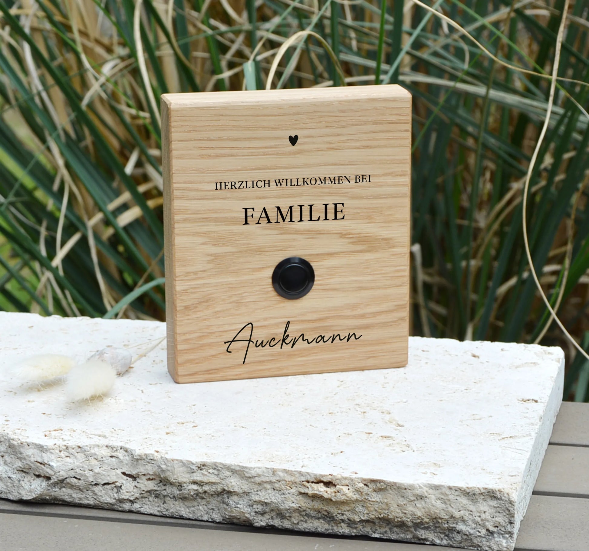 Holz Klingelschild aus Eiche - Motiv GILBERT - Jeske Design
