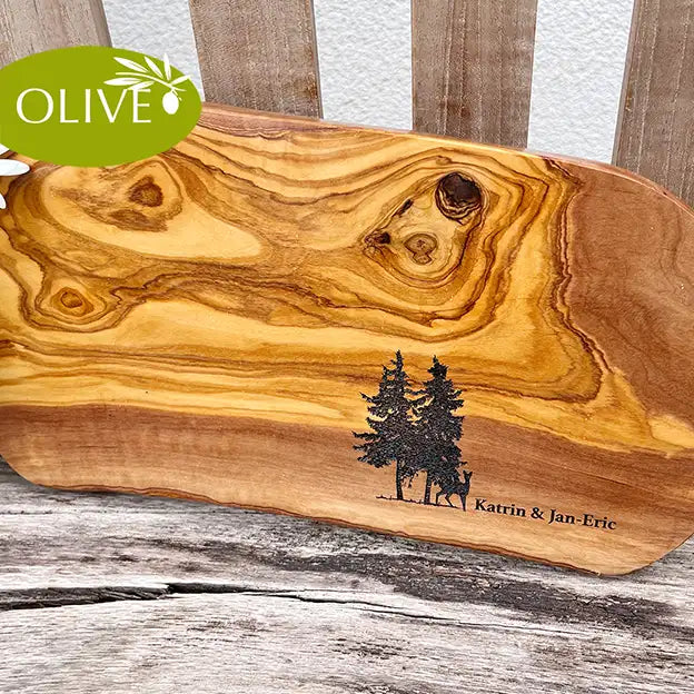 Glattes Schneidebrett & Frühstücksbrett mit rustikalem Naturrand mit dem Gravurmotiv MEIN FREUND DER WALD mit personalisierten Namen und oder Datum als Geschenkidee für Jäger Förster Naturfreunde Waldbesitzer