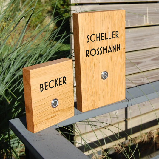 Holz Klingelschild aus Eiche - moderne Design-Schrift - Jeske Design