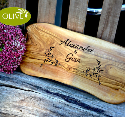 REIGEN - Personalisiertes Olivenholzbrett mit Gravur - Jeske Design