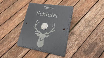 Personalisiertes Klingelschild aus Schiefer - Motiv HIRSCH
